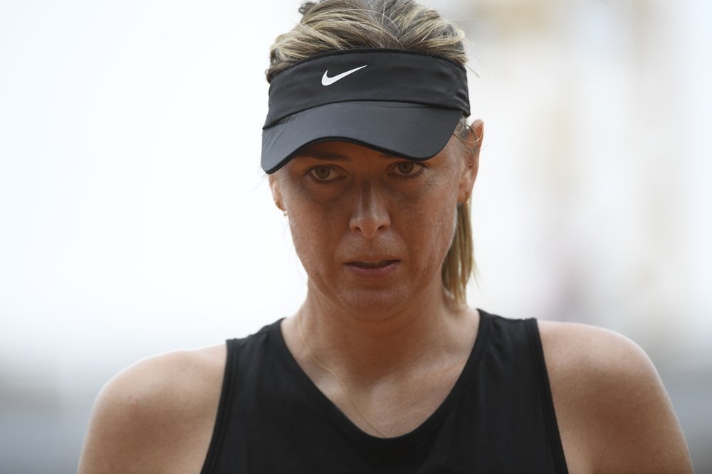 Muelle del puente Pesimista vesícula biliar REPORT: Maria Sharapova 'Expecting' 20-Year Deal With Nike To End -  UBITENNIS