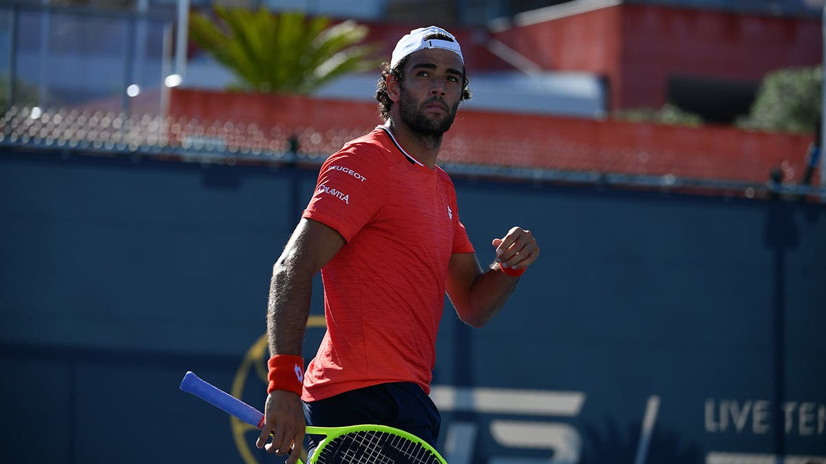 Stefanos Tsitsipas edges Matteo Berrettini at the Ultimate Tennis Showdown 