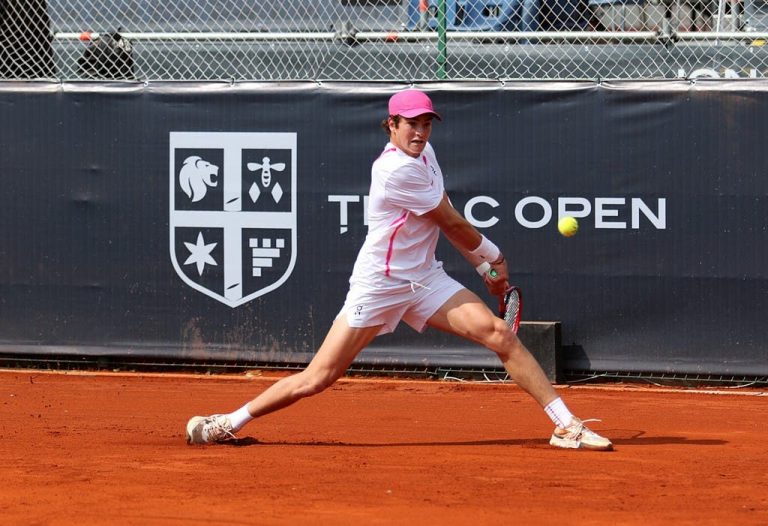 Joao Fonseca beats Alex Michelsen to win his first Masters 1000 match